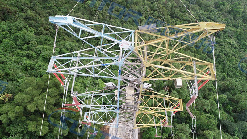 电塔俯视图 电塔俯视图